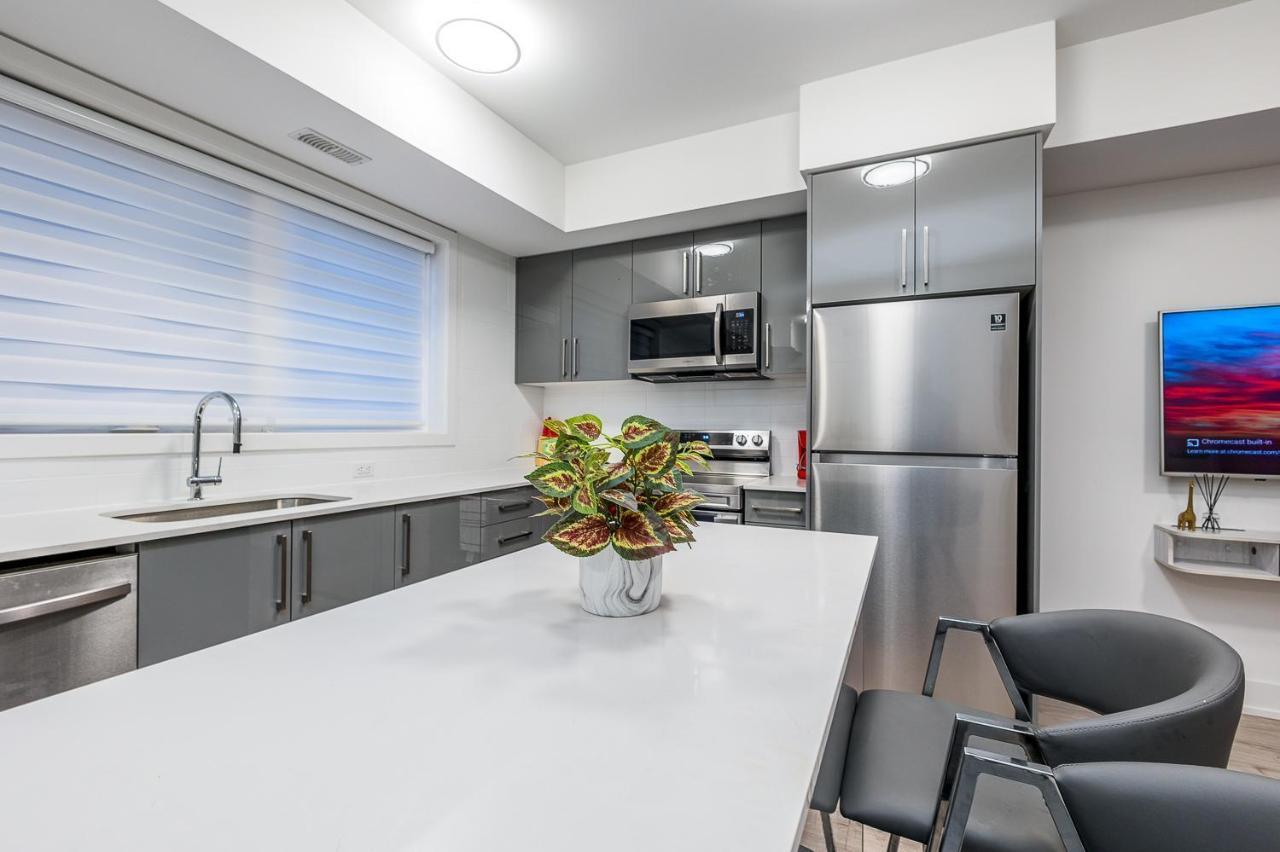 Appartement Exquisite 2 Bedroom Apt, Mins To The Falls. Niagara Falls